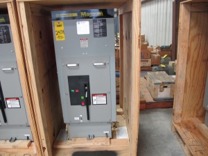 BREAKER, CIRCUIT TYPE, POWER KIND, 1200 AMP RATING, 4160 VOLT RATING, 3 POLE. ROLL-IN REPLACEMENTS FOR ABB 5HK350-1200 (W-44) LOADING & HANDLING FEE $15-